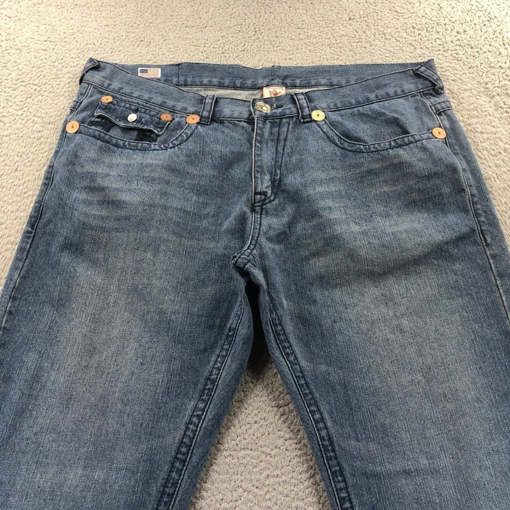Vintage True Religion Jeans Mens 42x34 Blue Y2K Straight Skull Patch Made In USA